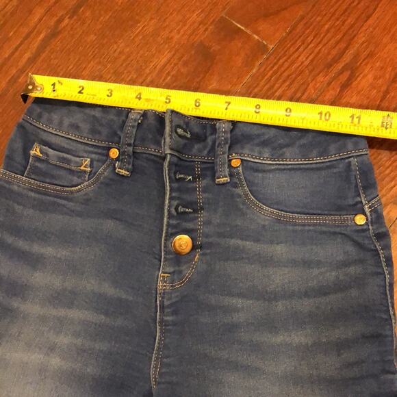 NOBO Classic High Rise Blue Faded Skinny Jeans - Picture 4 of 7